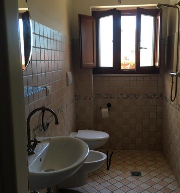 Apartamento Fiordiloto Monsampolo Del Tronto Exterior foto
