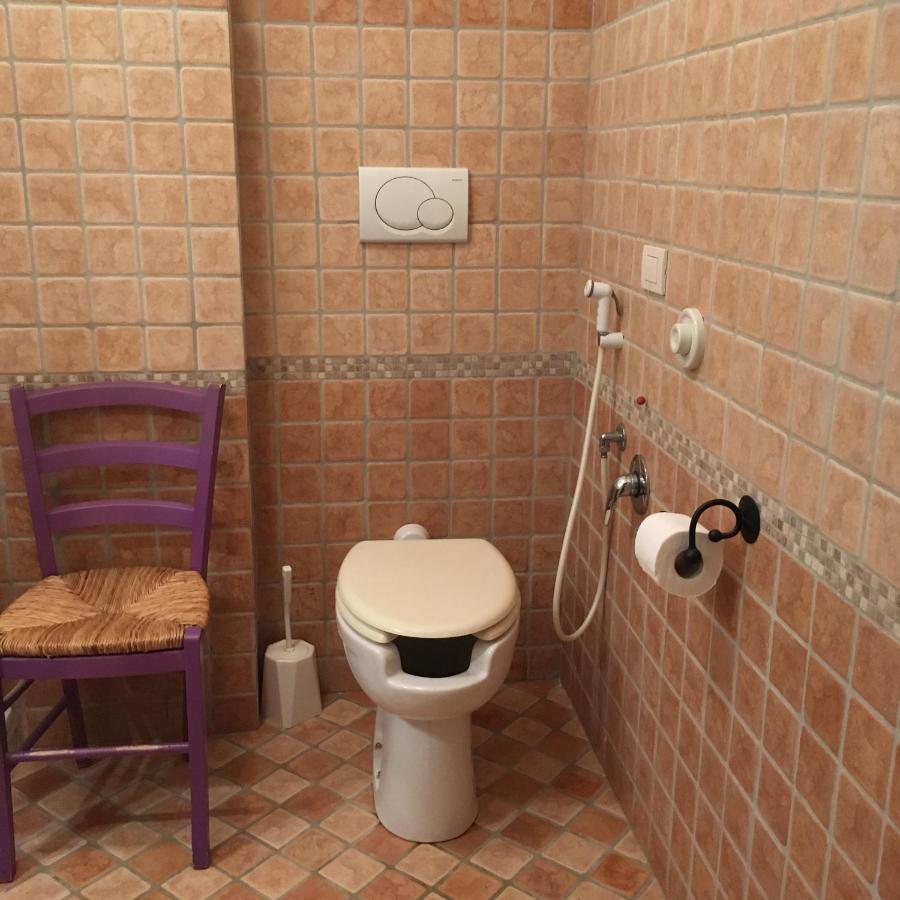 Apartamento Fiordiloto Monsampolo Del Tronto Exterior foto